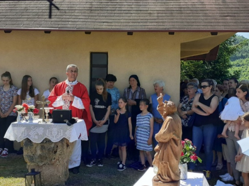 FOTO: Petrovo na Vrdolu, župa Uzdol