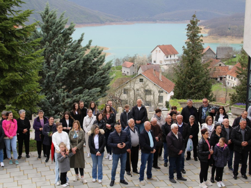 FOTO: Ramski put križa u Podboru