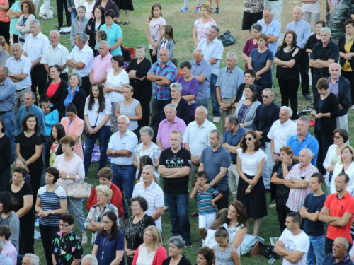 FOTO: Misa Uočnica povodom proslave Velike Gospe u župi Rama Šćit