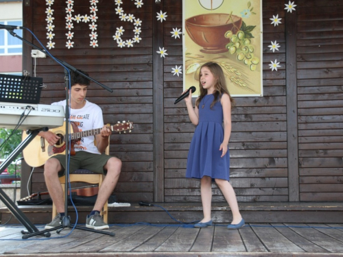 FOTO: U Prozoru održan XI festival duhovne glazbe 'Djeca pjevaju Isusu'