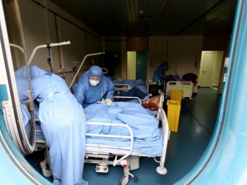 Medicinska sestra iz KB Dubrava opisala kaos i pakao Covid bolnice i optužila rukovodstvo
