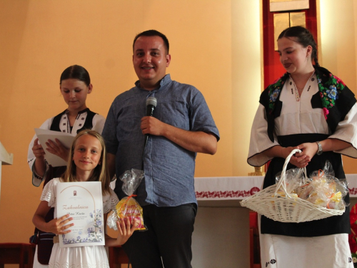 FOTO: U Prozoru održan dječji festival 'Djeca pjevaju Isusu'