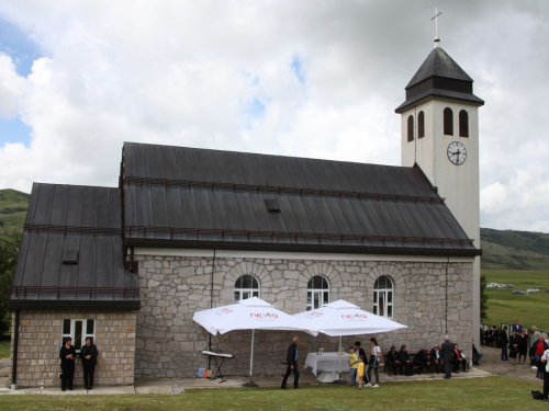 FOTO: Proslava sv. Ante na Zvirnjači