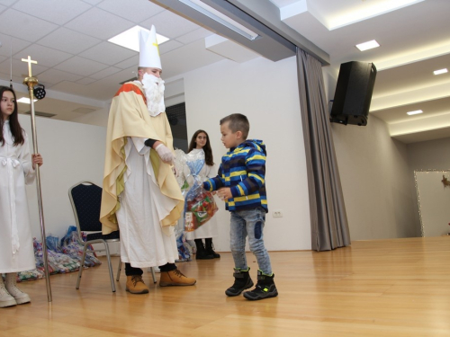 FOTO: Sveti Nikola u župi Rumboci