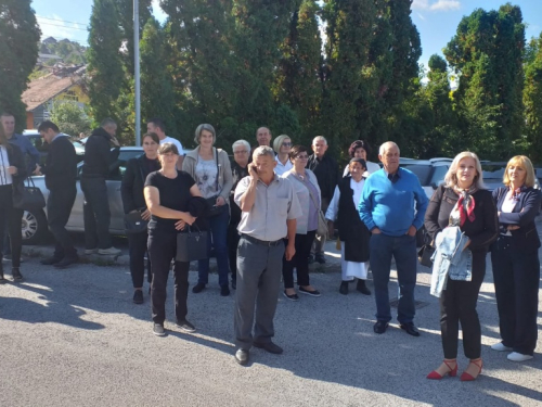 Tužni i razočarani: Ostajemo jedni uz druge