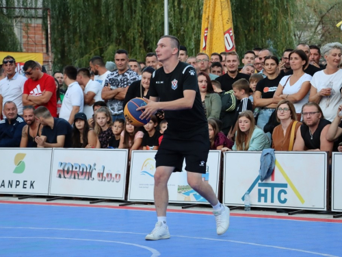 FOTO: Ekipa ''Ba.Riba'' pobjednik 20. Streetball Rama 2022.