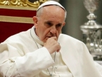Papa: Neka strah ne stoji na putu prema prihvatu ljudi u potrebi