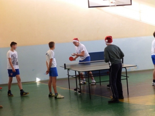 FOTO: Odigran 'Božićni turnir' u stolnom tenisu