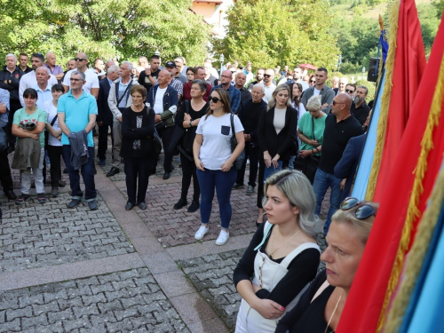 FOTO: Obilježena 29. obljetnica stradanja Hrvata na Uzdolu