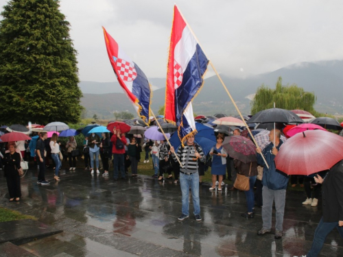 FOTO/VIDEO: Mala Gospa Rama - Šćit 2017.