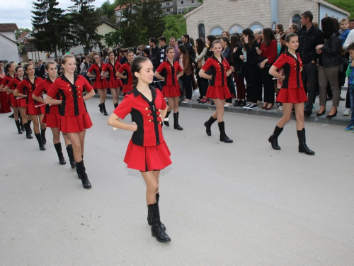 FOTO/VIDEO: Matura 2016. - Defile mladosti i ljepote na ulicama Prozora