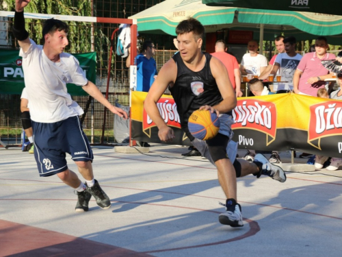 FOTO: Počeo turnir u uličnoj košarci ''Streetball Rama 2017.''