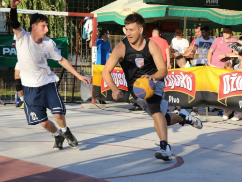 FOTO: Počeo turnir u uličnoj košarci ''Streetball Rama 2017.''