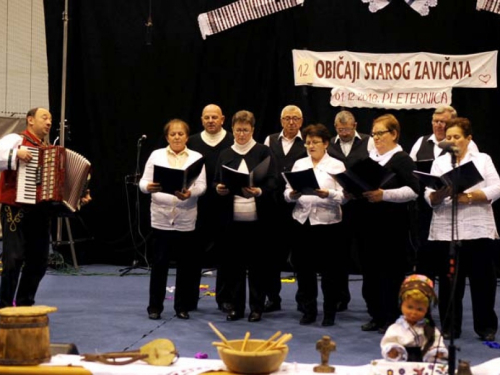 FOTO: Ramci na ''Običajima starog zavičaja'' okupili folkloraše iz tri države