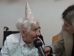 VIDEO: Sto godina bake Slave
