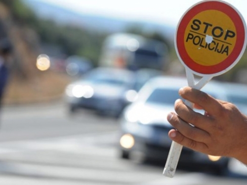 Novi zakon o sigurnosti u prometu stupa na snagu: Evo kolike su kazne!