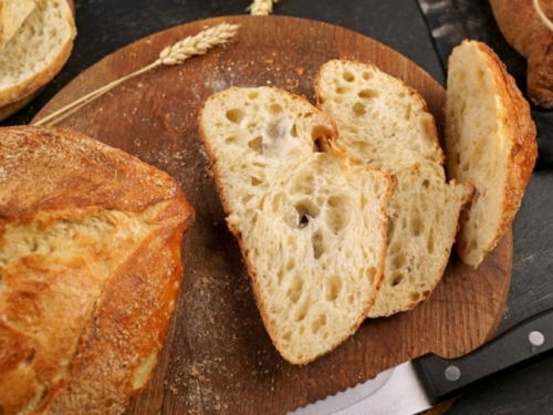 Recept za domaći kruh - gotov za sat i pol a bit će mekan i fin