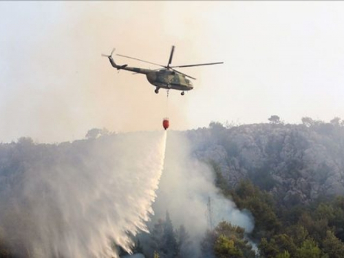 S čim ćemo gasiti požare? Država ima dva helikoptera i jedno uže