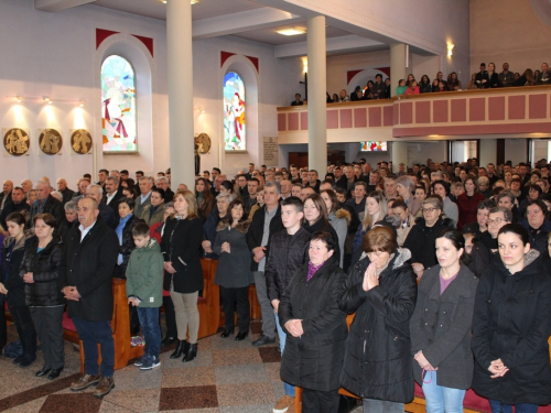 FOTO: Veliki petak u župi Prozor