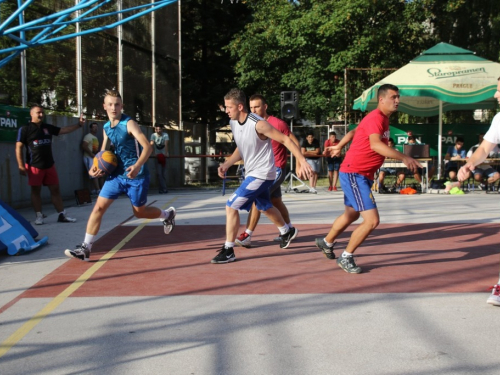 FOTO: Počeo turnir u uličnoj košarci ''Streetball Rama 2017.''