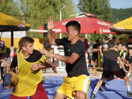 ''Caffe In Domić'' pobjednik Streetball Rama 2020. za juniore