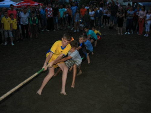 FOTO: Održane 3. ljetne igre na Gračacu