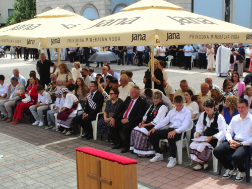 FOTO: Mlada misa vlč. Marina Petrovića u župi Prozor