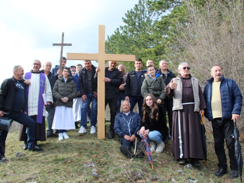 FOTO: Ramski put križa u Podboru