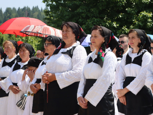 FOTO: Proslava sv. Ante na Pidrišu