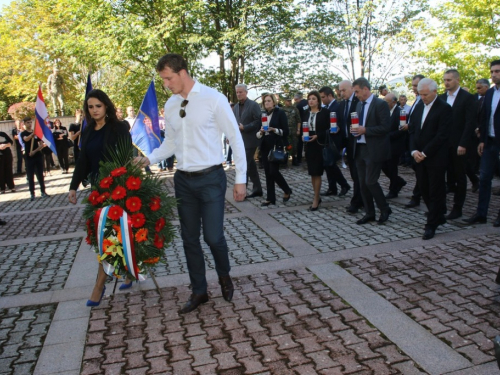 FOTO: Na Uzdolu obilježena 24. obljetnica stravičnog pokolja nad Hrvatima