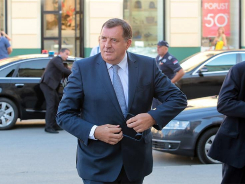 Dodik: Iza prosvjeda o cijenama goriva stoji politika