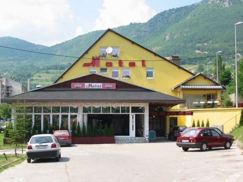 Motel Rama traži kuhara/kuharicu
