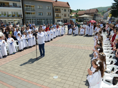 FOTO: Prva pričest u župi Prozor