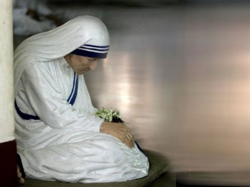 Kosovo slavi zbog proglašenja Majke Tereze svetom