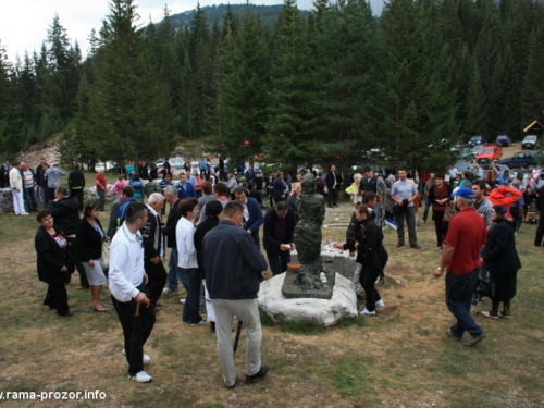 FOTO: Na Kedžari održana misa za poginule duvandžije