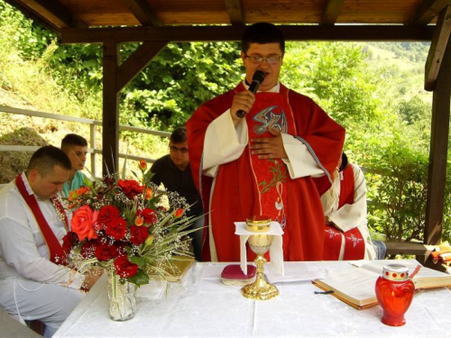 FOTO: 16. hodočašće na grob svećenika-mučenika fra Stjepana Barišića