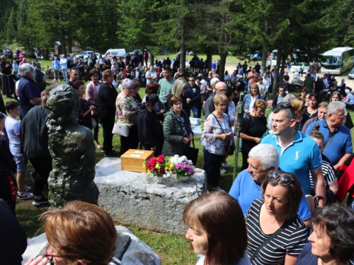 FOTO/VIDEO: Tisuće vjernika na Kedžari proslavilo 'Divin dan'