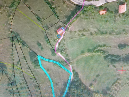 OGLAS: Prodaje se zemljište u blizini Ramskog jezera