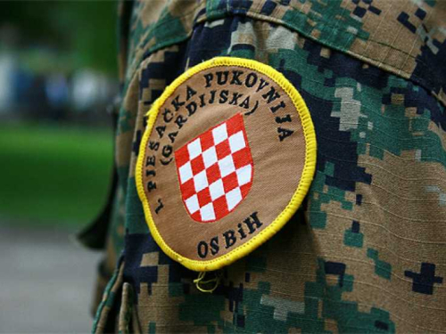 Vojnici OS BIH masovno razdužuju uniforme i odlaze iz službe