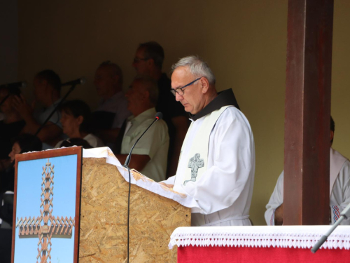 FOTO: Na Uzdolu svečano proslavljen sv. Ivo, patron župe