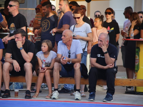 FOTO: Ekipa ''Makarska 3x3'' pobjednik 19. Streetball Rama 2021.