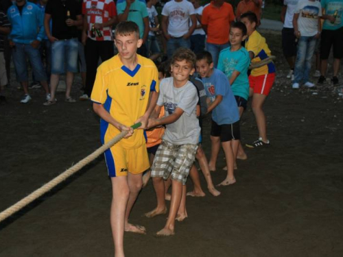 FOTO: Održane 3. ljetne igre na Gračacu