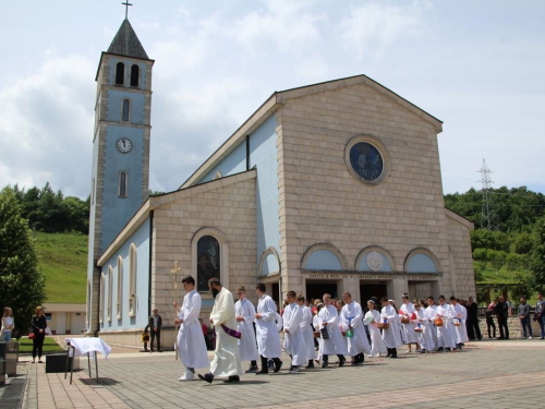 FOTO: Tijelovo u župi Prozor