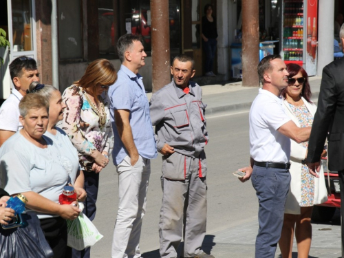 FOTO: Polaganjem vijenaca i svečanom sjednicom započelo obilježavanje Dana općine