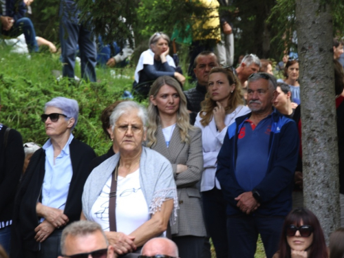 FOTO/VIDEO: Tisuće vjernika na Kedžari proslavilo 'Divin dan'