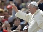 Papa pozvao na molitvu za izbjeglice
