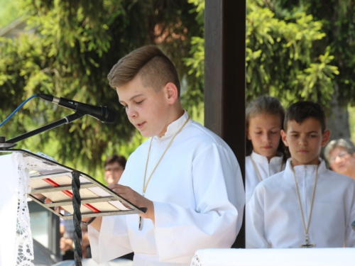 FOTO: Vanjska proslava patrona župe Prozor