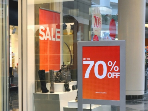 Zašto ne treba nikada kupovati u trgovinama sa 70 posto popusta