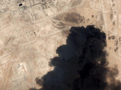 Saudijska naftna polja u plamenu, prijeti eskalacija sukoba u regiji i nestašica nafte