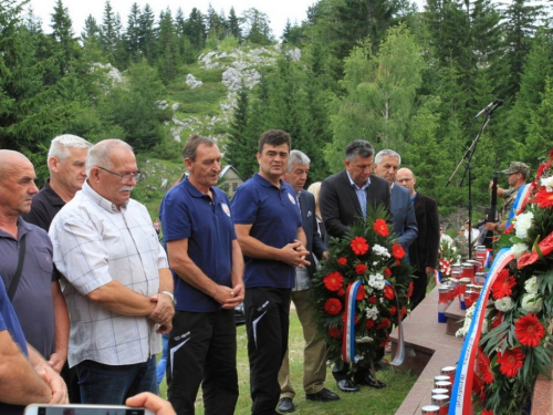 Foto: Stipića livada - 25. obljetnica stradanja hrvatskih civila i vojnika